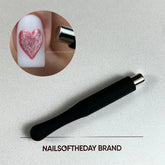 NAILSOFTHEDAY- Iman Cat Eye